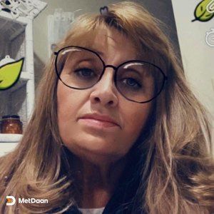 Meet your Posher, Zoraida